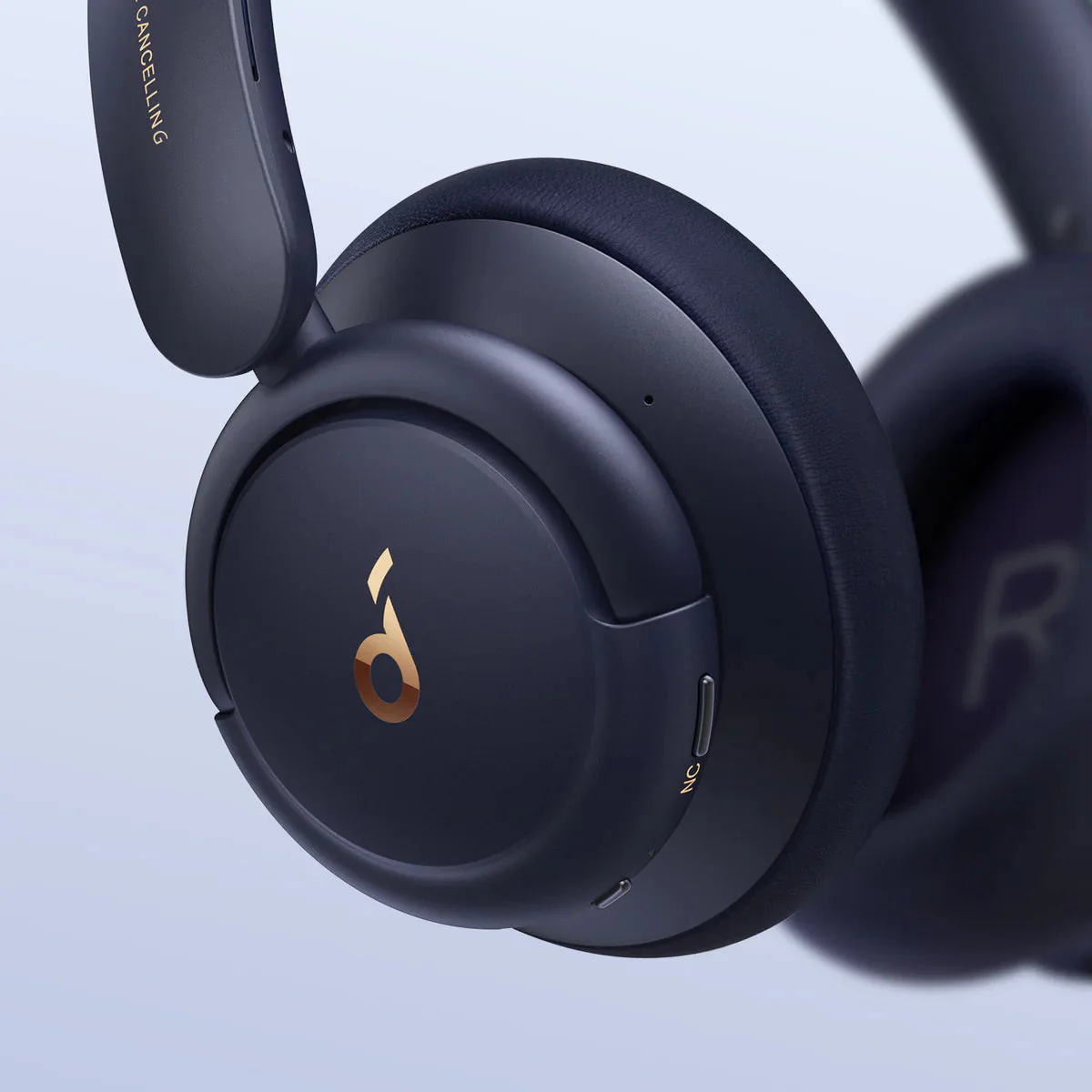 soundcore Q30 | Bluetooth Noise Cancelling Headphones Blue / Black - Image 5